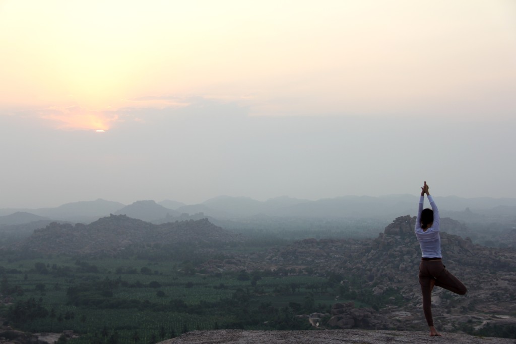 Mister_Trip_PR_Sunrise-in-Hampi_India
